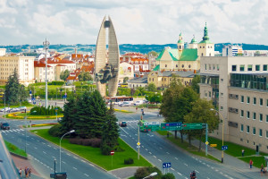 Mieszkańcy rzeszowskich osiedli Słocina i Zalesie zyskają połączenie drogowe z centrum miasta (Fot. Pixabay.com)