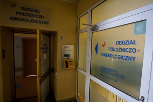 Politycy Lewicy mówią o odmawianiu przez personel szpitalny realizacji pełnego zakresu usług z uwagi na poglądy religijne (Fot. wroclaw.pl)