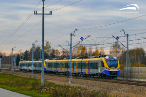 Od 2 kwietnia będzie więcej możliwości dostania się na lotnisko Kraków-Balice pociągiem z centrum Krakowa (Fot. Koleje Małopolskie)