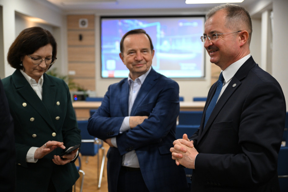 PiS wygrywa w wyborach do sejmiku podkarpackiego. Ma też najlepszy ...