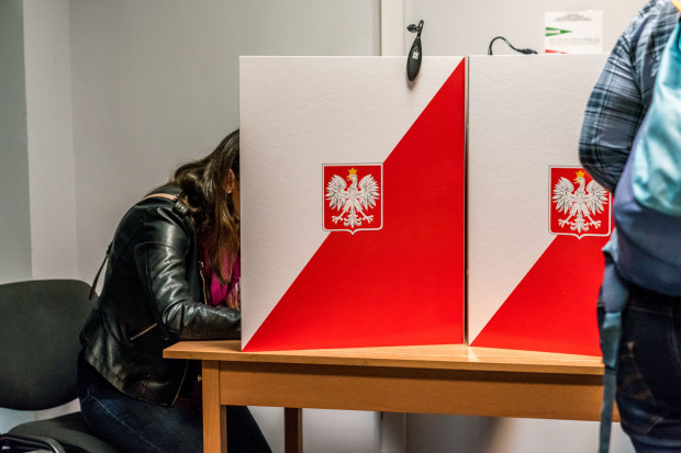 21 kwietnia odbędzie się II tura wyborów samorządowych (fot. shutterstock/Red_Baron)