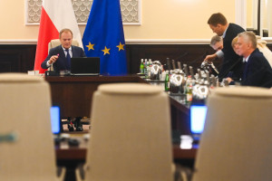 Jedno z posiedzeń rządu w kwietniu 2024 r. (fot. PAP/Piotr Nowak)
