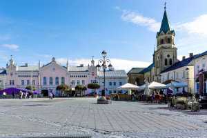 Sanok chce być miastem zeroemisyjnym (fot. Shutterstock/Oleksandr Savchuk)