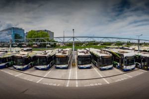 Autobusy elektryczne od 10 lat jeżdżą po ulicach Krakowa (fot. mpk.krakow.pl/Grzegorz Mental)