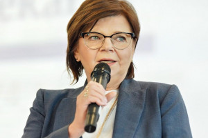 Minister zdrowia Izabela Leszczyna obiecuje mapkę z aptekami sprzedającymi ellaOne (fot. MZ/X)