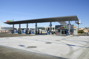CO2'nin tonu başına 55 avroluk bir fiyatla, ETS2 sisteminin yürürlüğe girmesinden sonra ödememiz gereken ortalama ücret tank başına yaklaşık 30 PLN olabilir (Fotoğraf Pixabay)