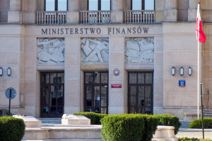 Ministerstwo Finansów ponownie przeliczy system dochodów za lata 2024 i 2025 (fot. shutterstock/AxOst)