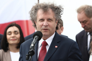 Według wiceministra Jacka Karnowskiego samorządy radzą sobie z absorpcją środków unijnych (fot. PAP/Piotr Matusewicz)