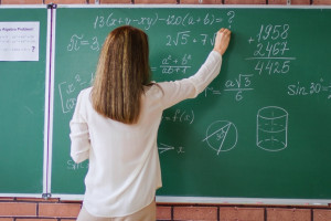 La remuneración de las horas extraordinarias debe determinarse según principios uniformes